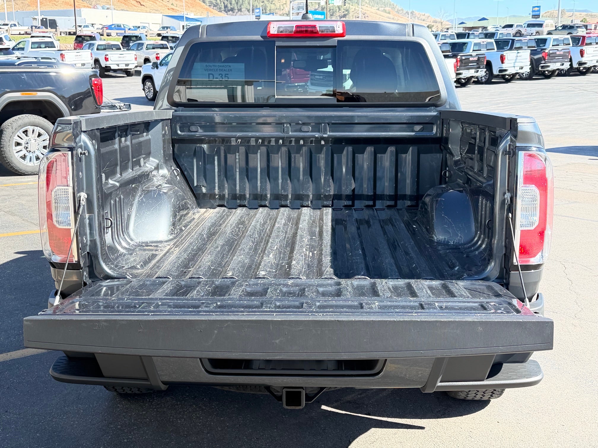 2016 GMC Canyon Base