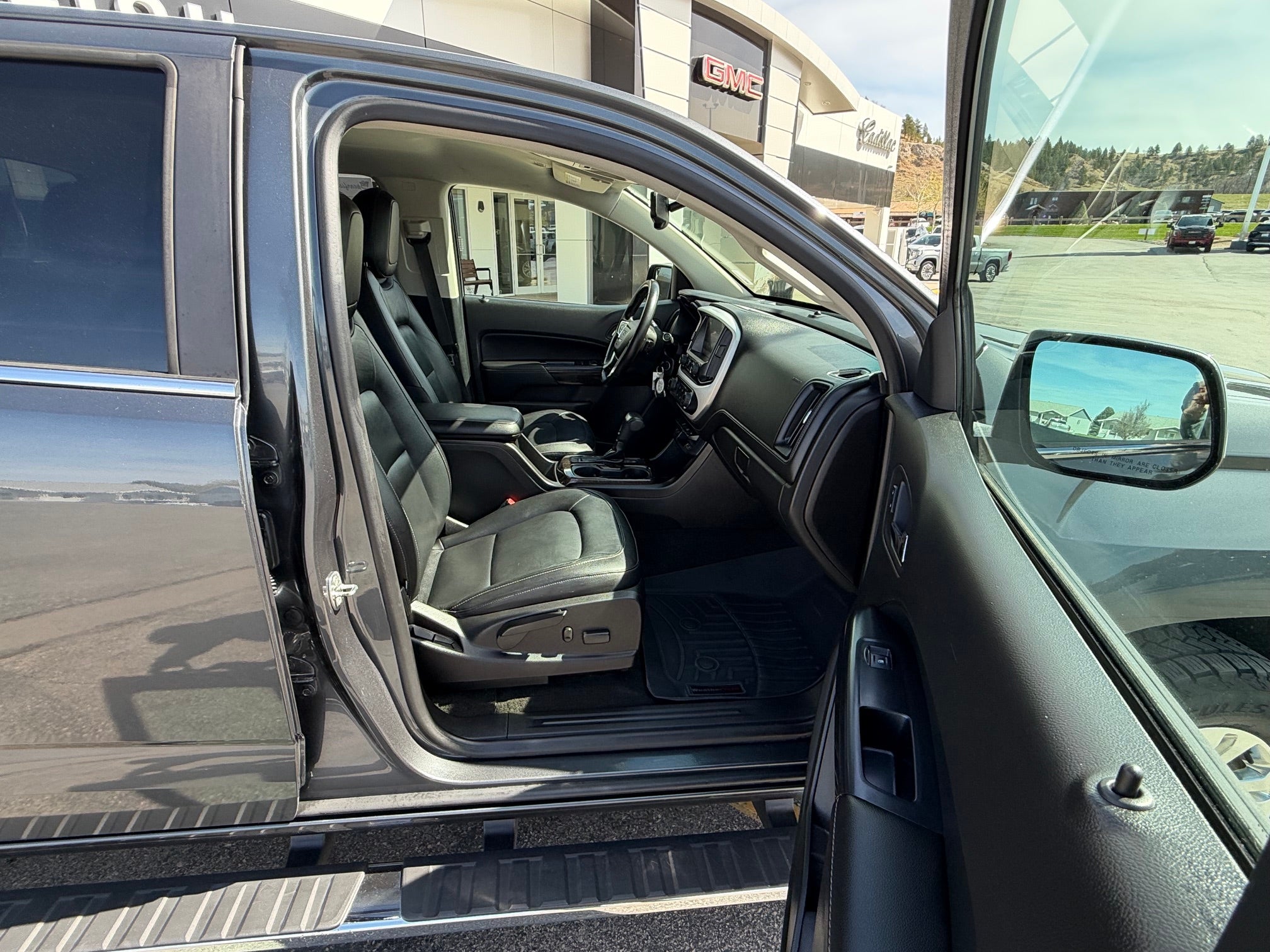 2016 GMC Canyon Base