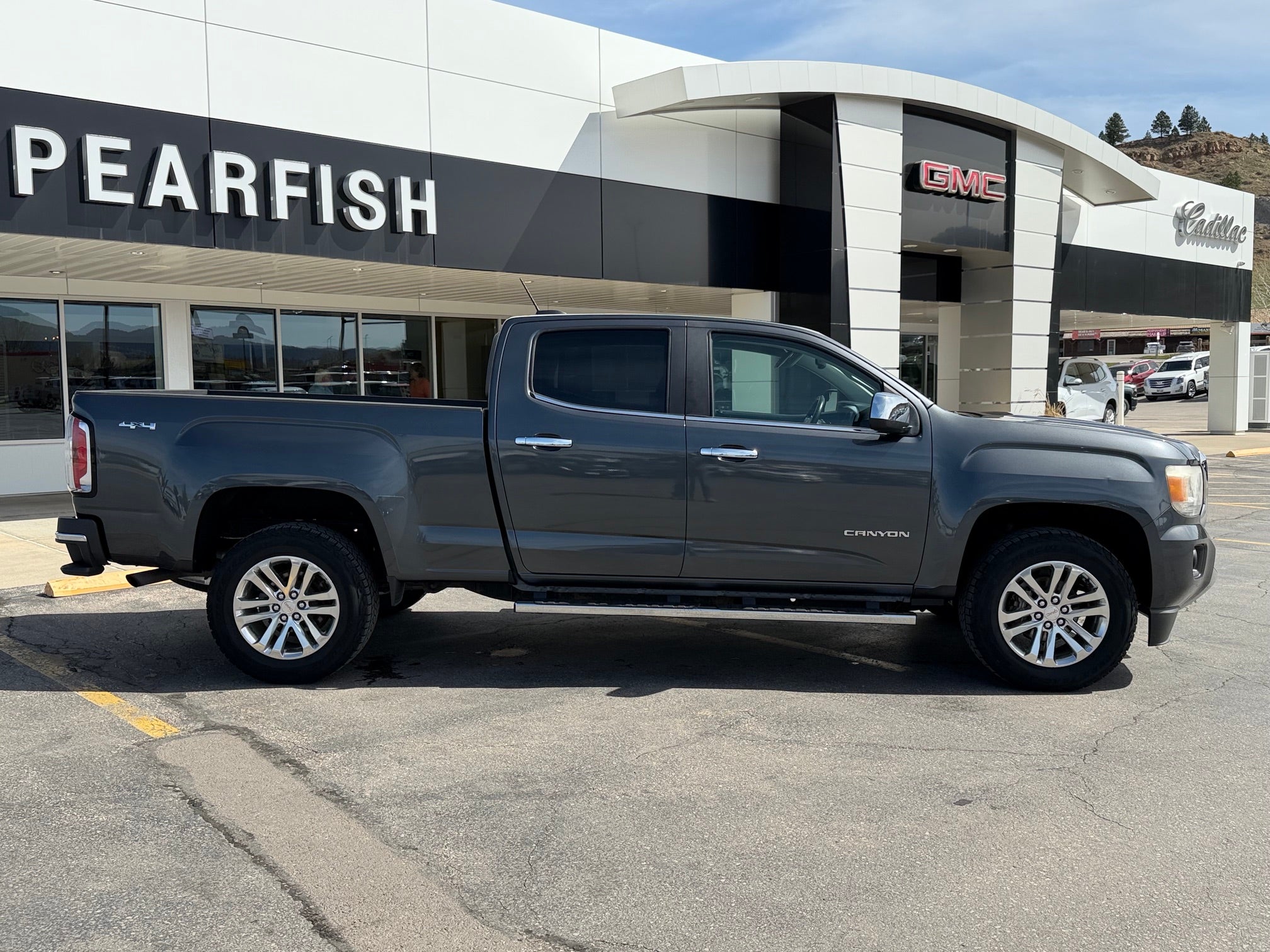 2016 GMC Canyon Base