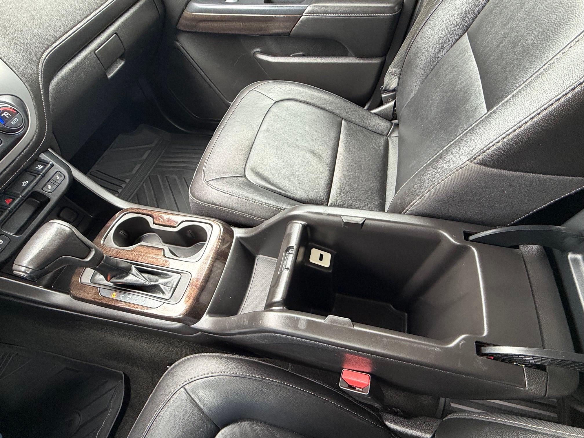 2016 GMC Canyon Base
