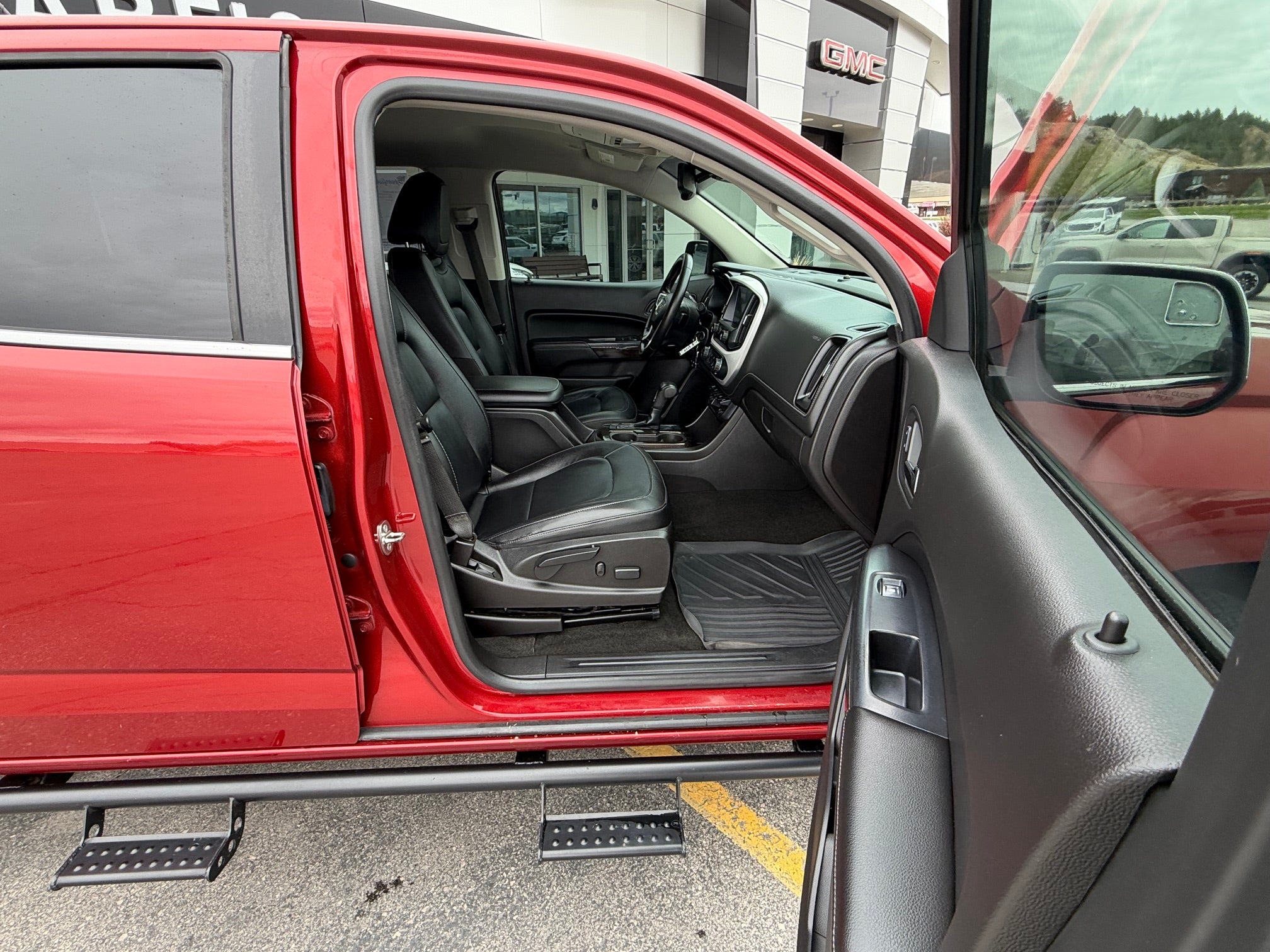 2016 GMC Canyon Base