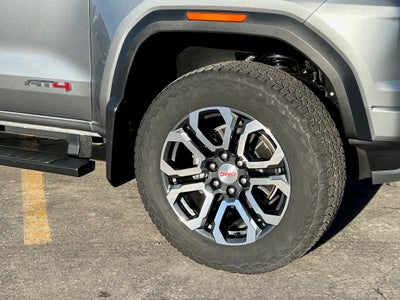 2024 GMC Canyon Base