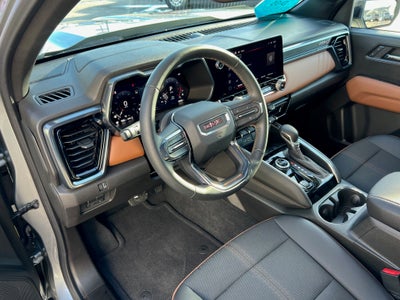 2024 GMC Canyon Base