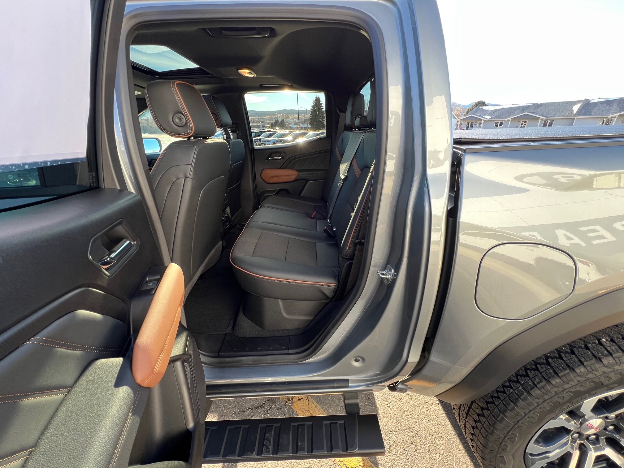 2024 GMC Canyon Base