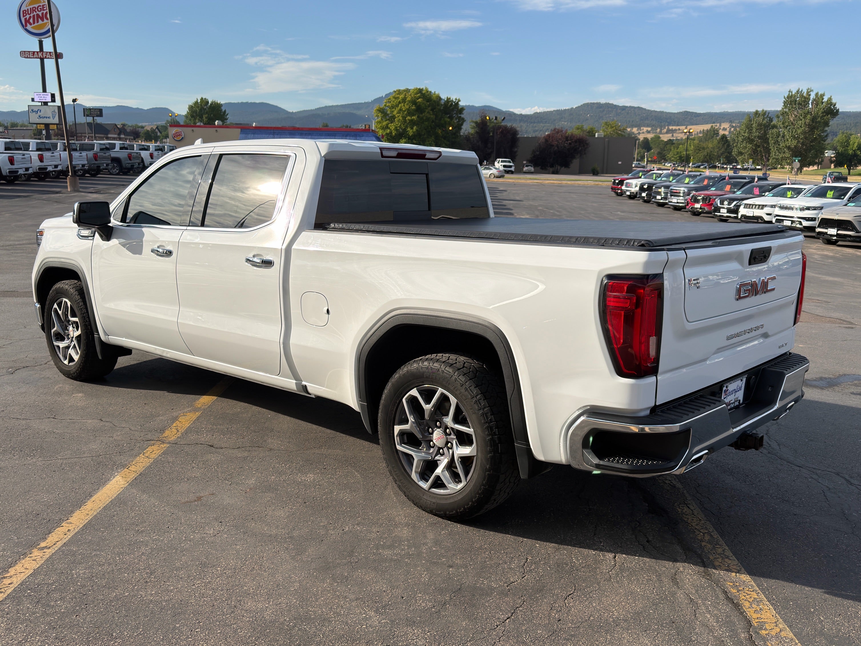 2023 GMC Sierra 1500 Base