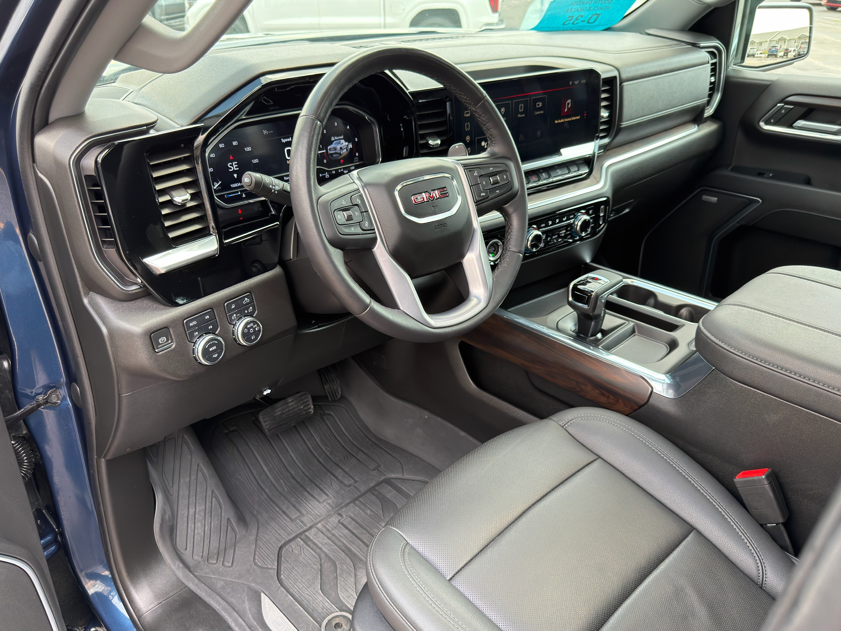 2023 GMC Sierra 1500 Base