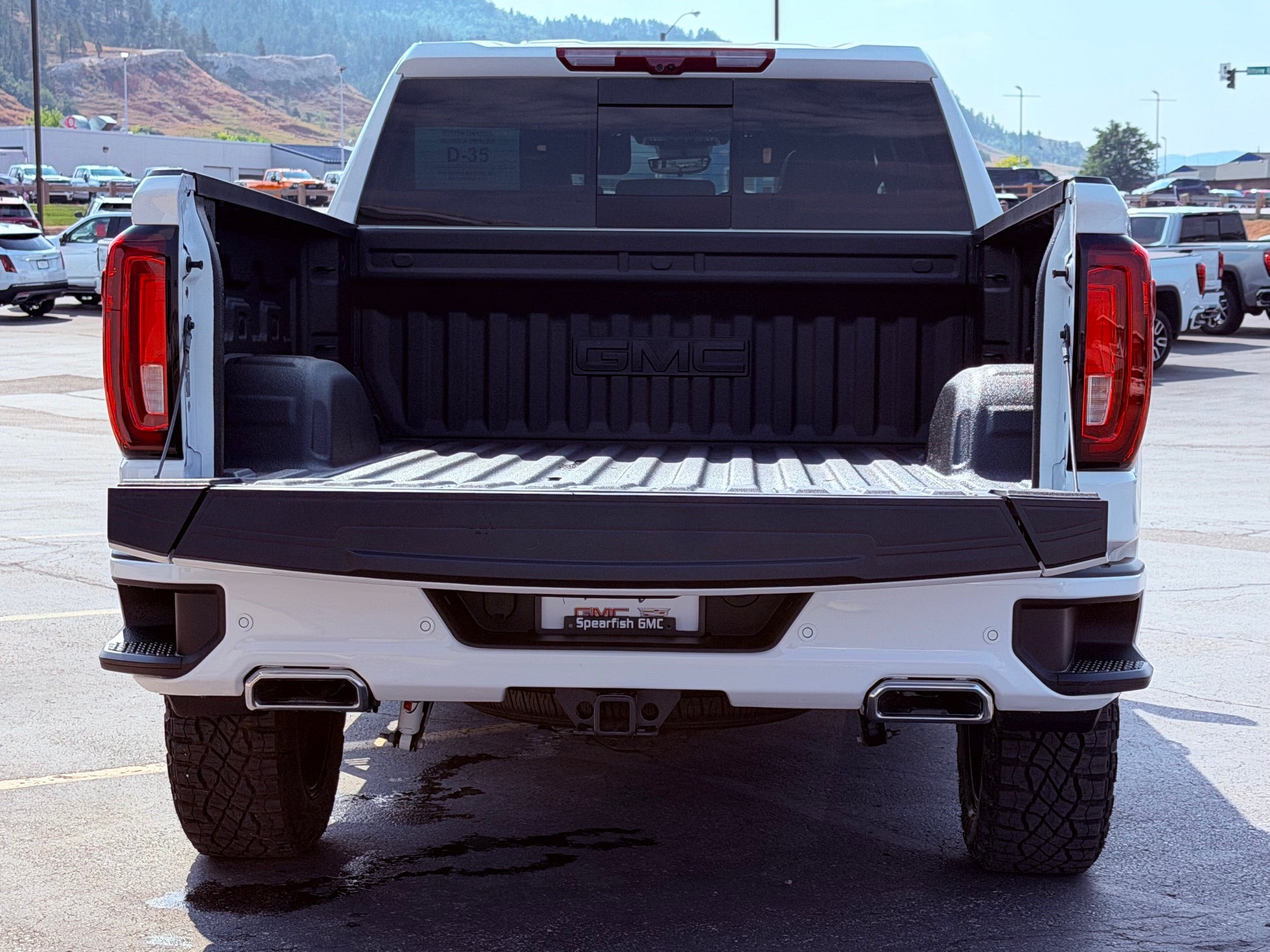 2026 GMC Sierra 1500 Base