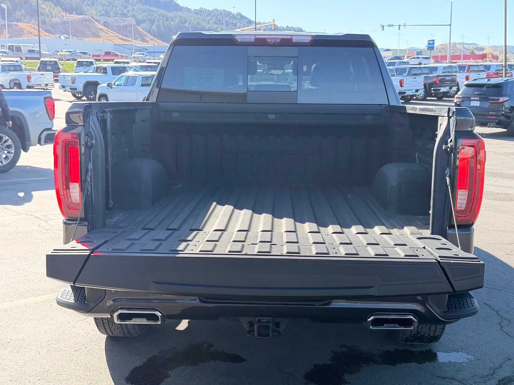 2023 GMC Sierra 1500 Base