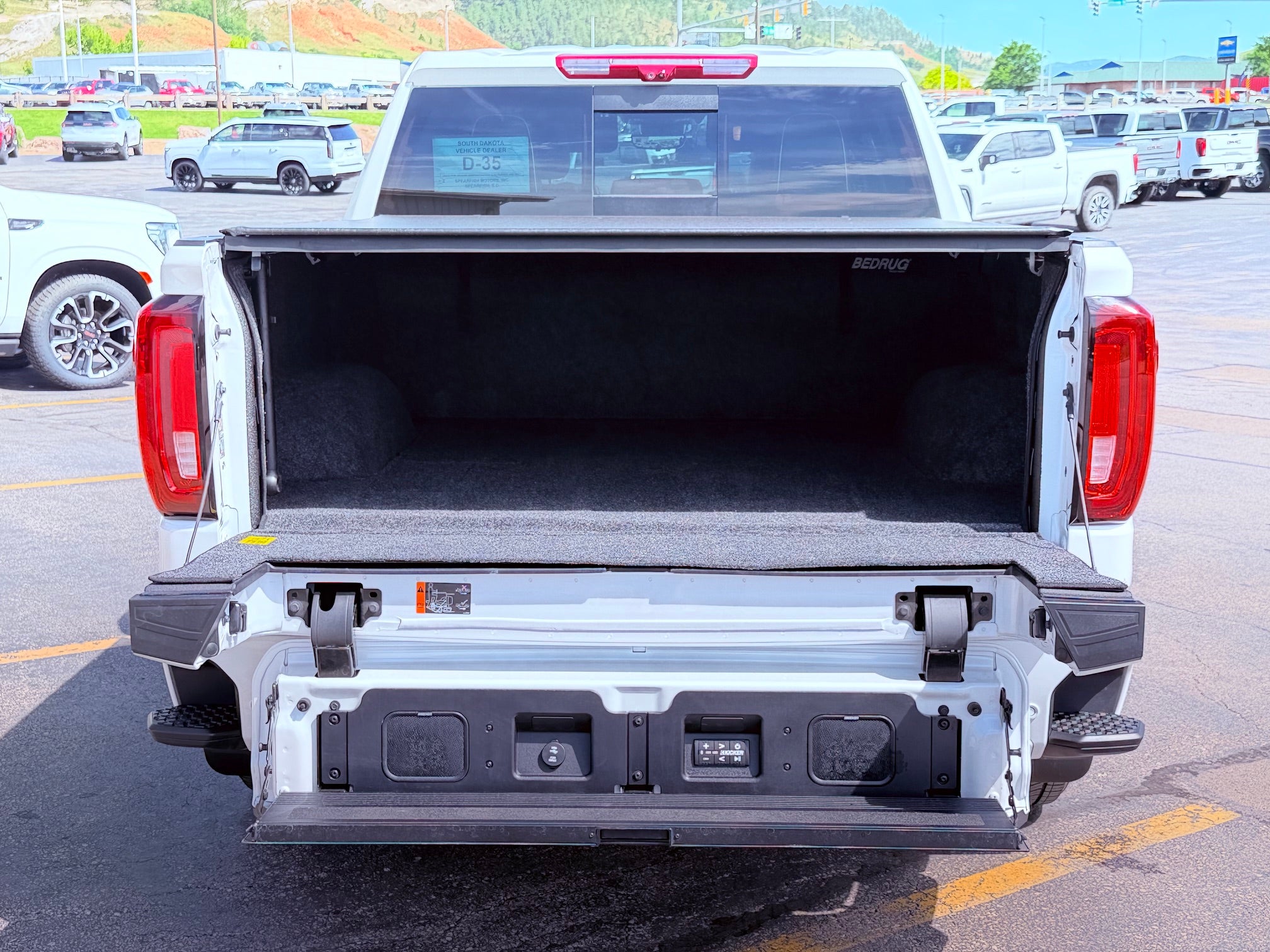 2024 GMC Sierra 1500 Base