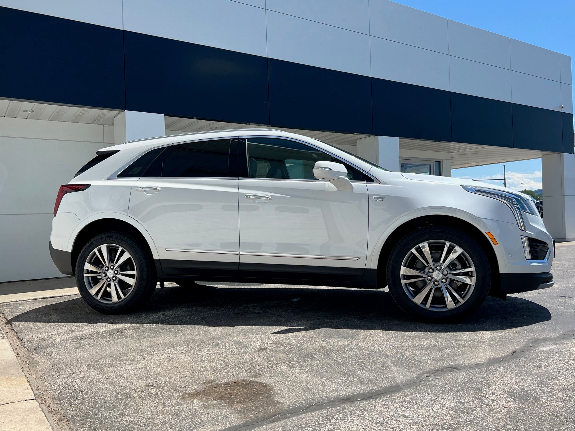 2025 Cadillac XT5 Premium Luxury