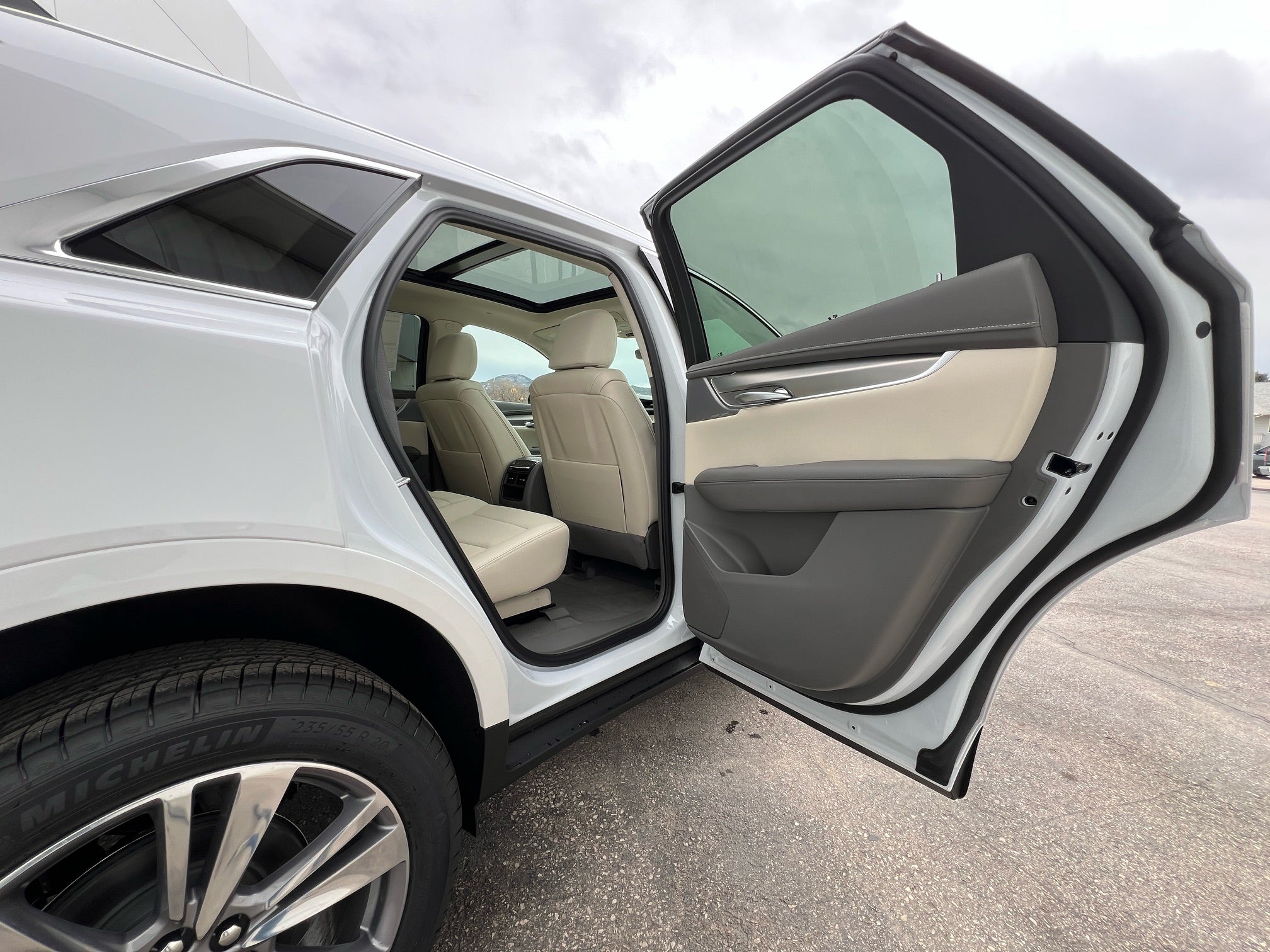 2026 Cadillac XT5 Premium Luxury