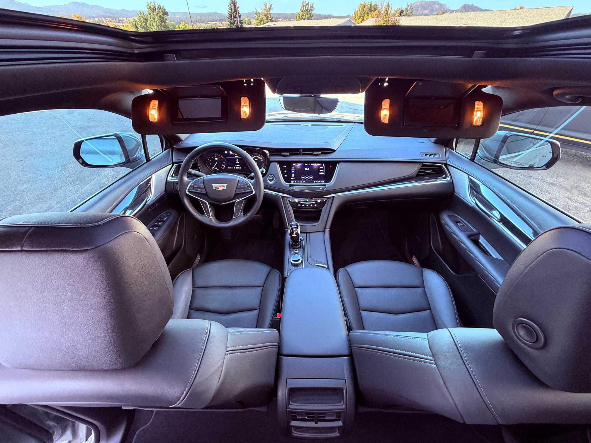 2023 Cadillac XT5 AWD Premium Luxury
