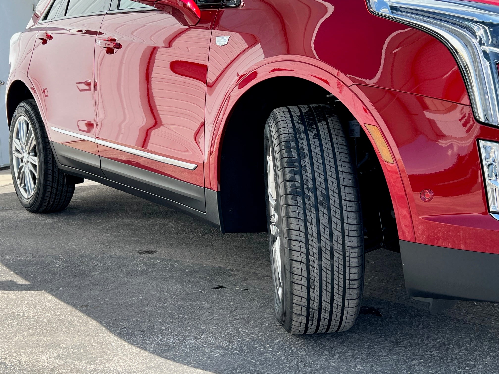 2025 Cadillac XT5 Sport