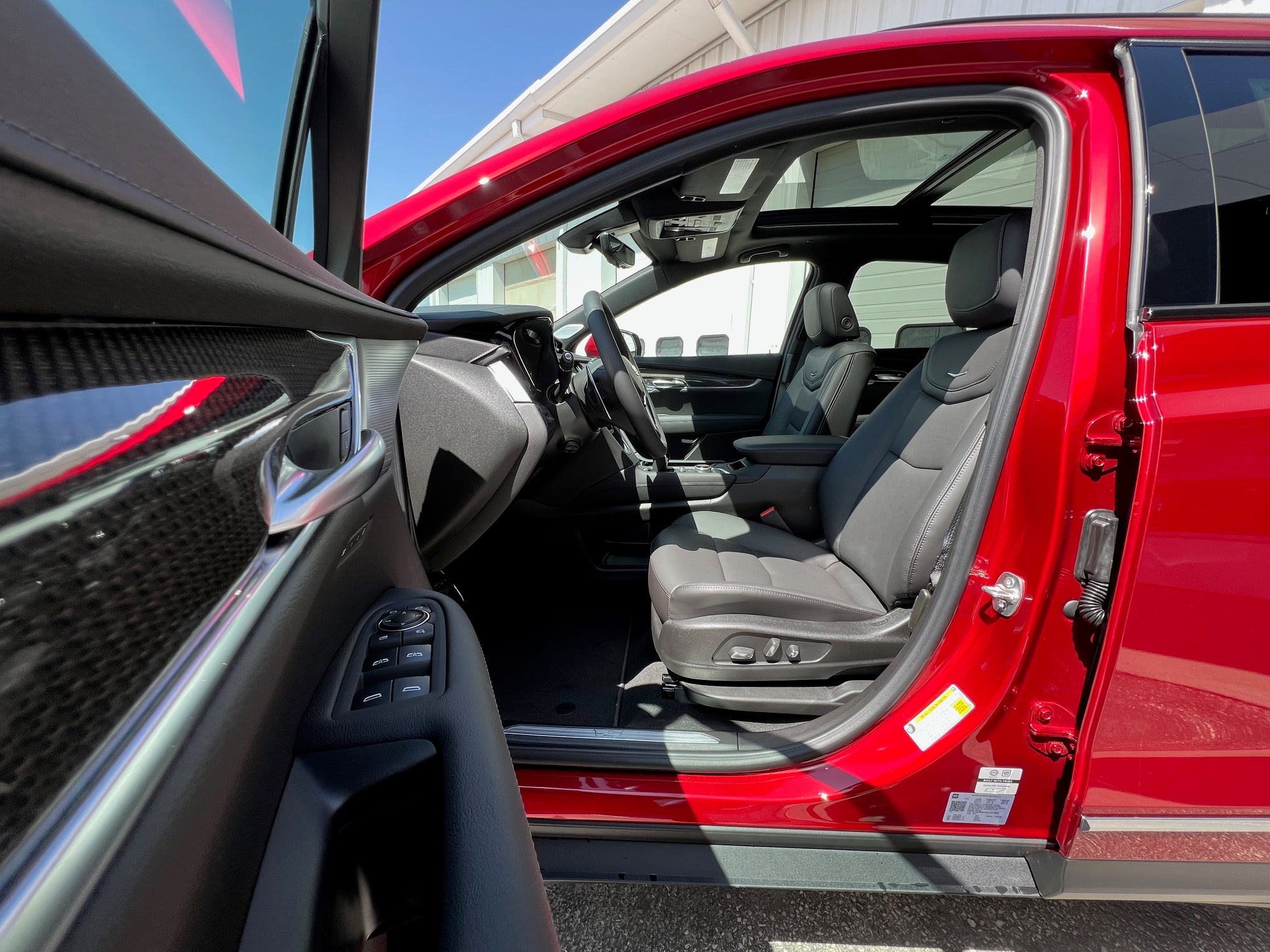 2025 Cadillac XT5 Sport