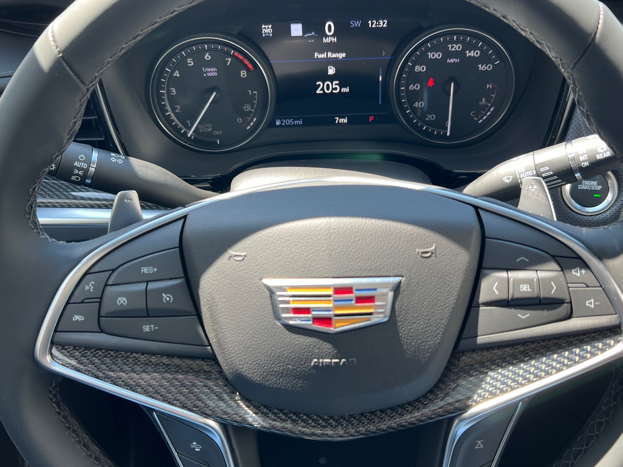 2025 Cadillac XT5 Sport