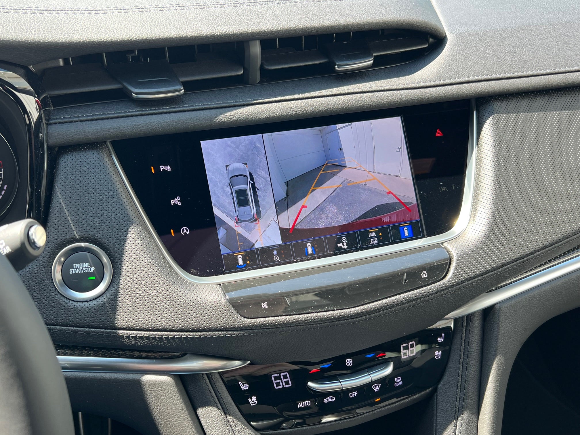 2025 Cadillac XT5 Sport