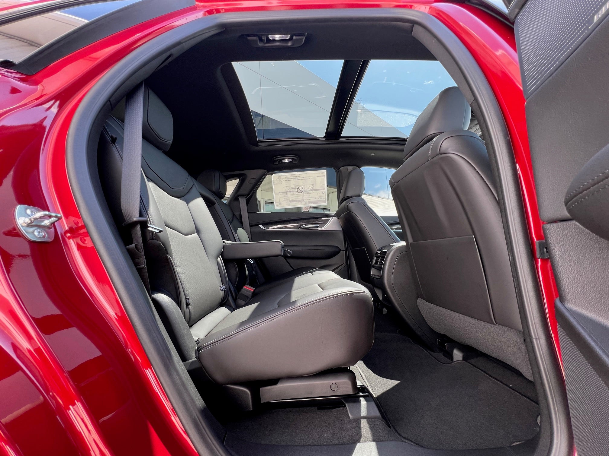 2025 Cadillac XT5 Sport