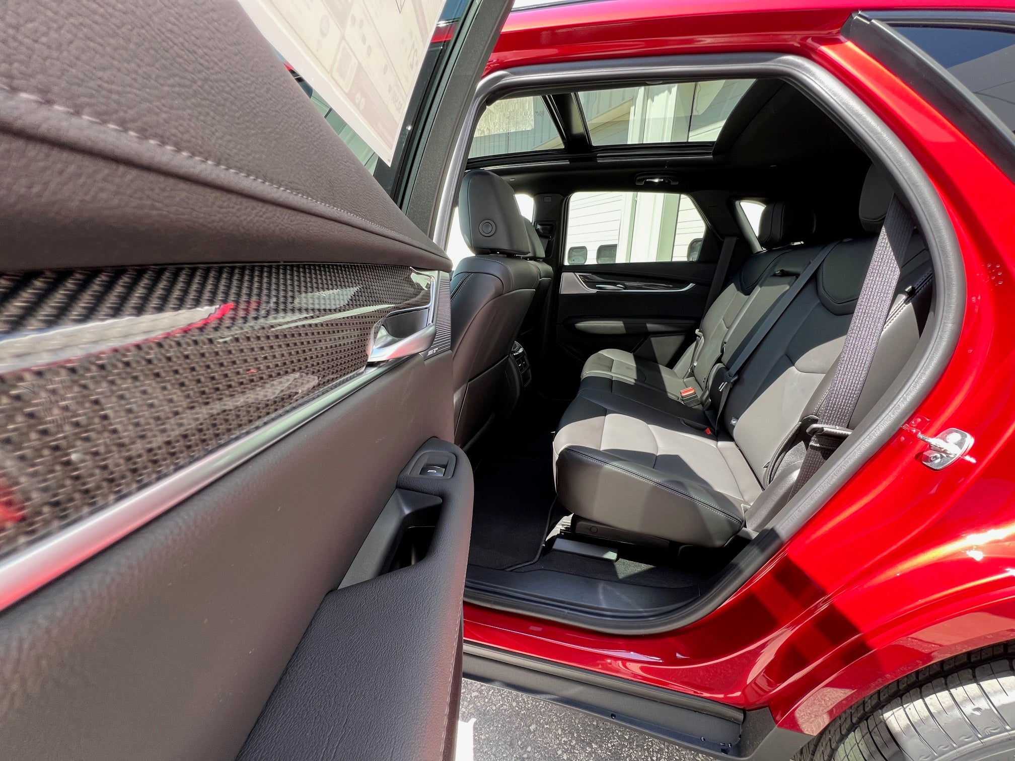 2025 Cadillac XT5 Sport