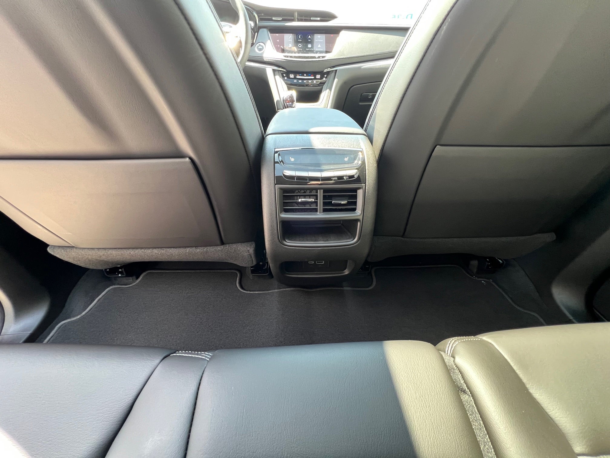 2025 Cadillac XT5 Sport