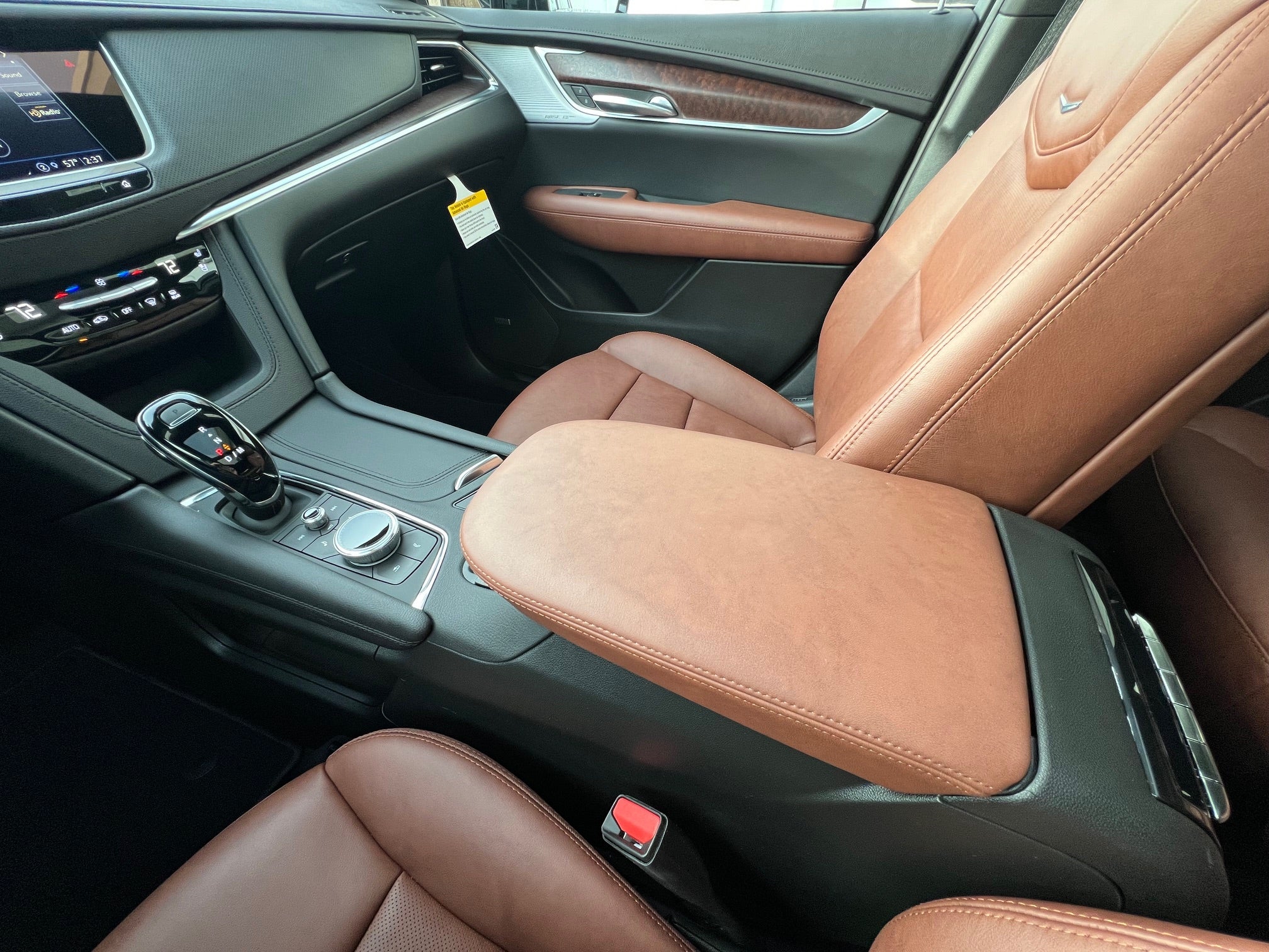 2026 Cadillac XT5 Sport