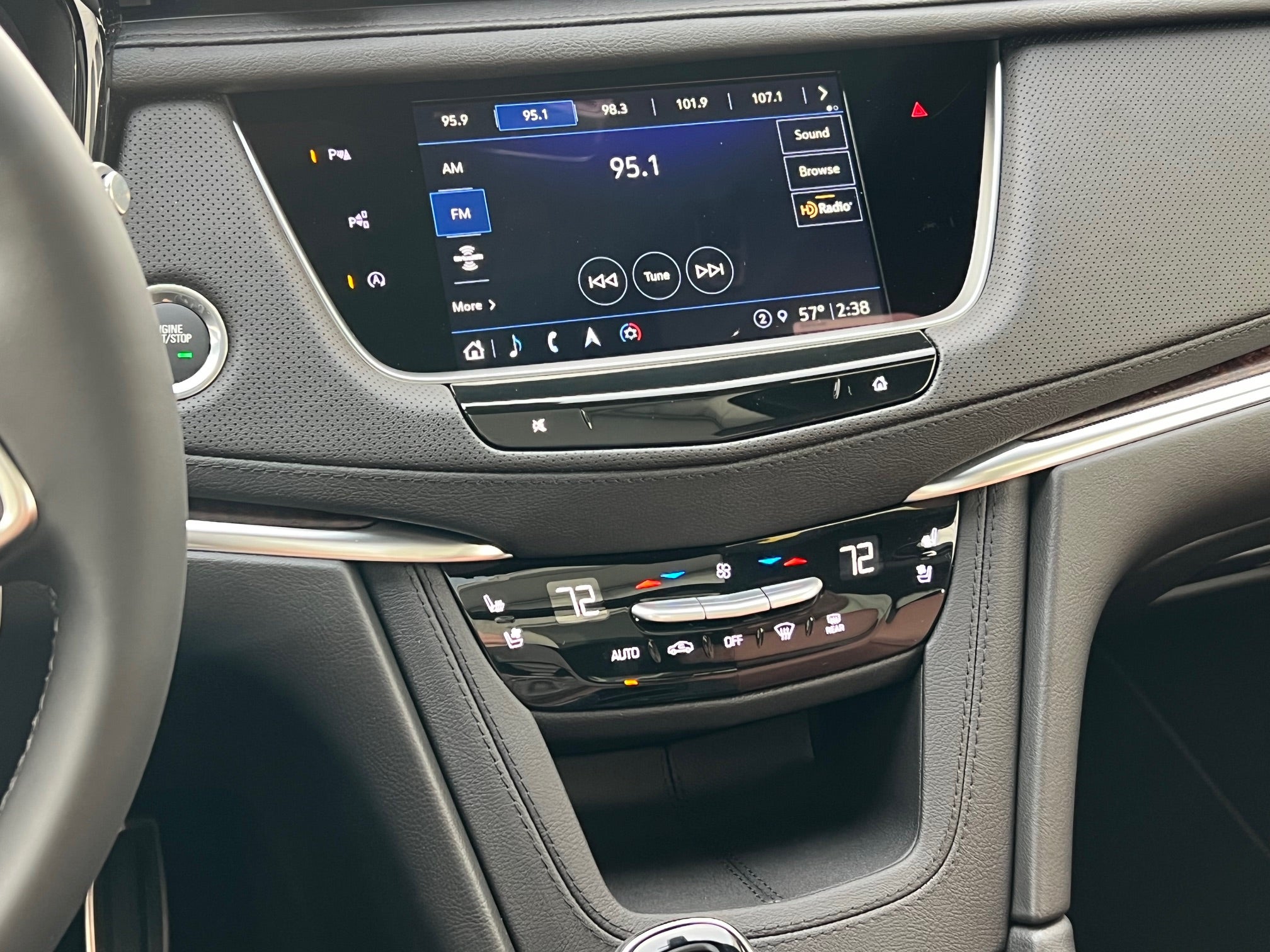 2026 Cadillac XT5 Sport