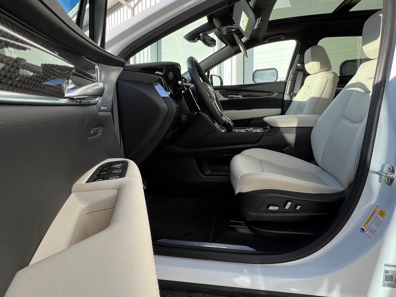 2026 Cadillac XT5 Base