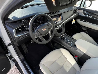 2026 Cadillac XT5 Base