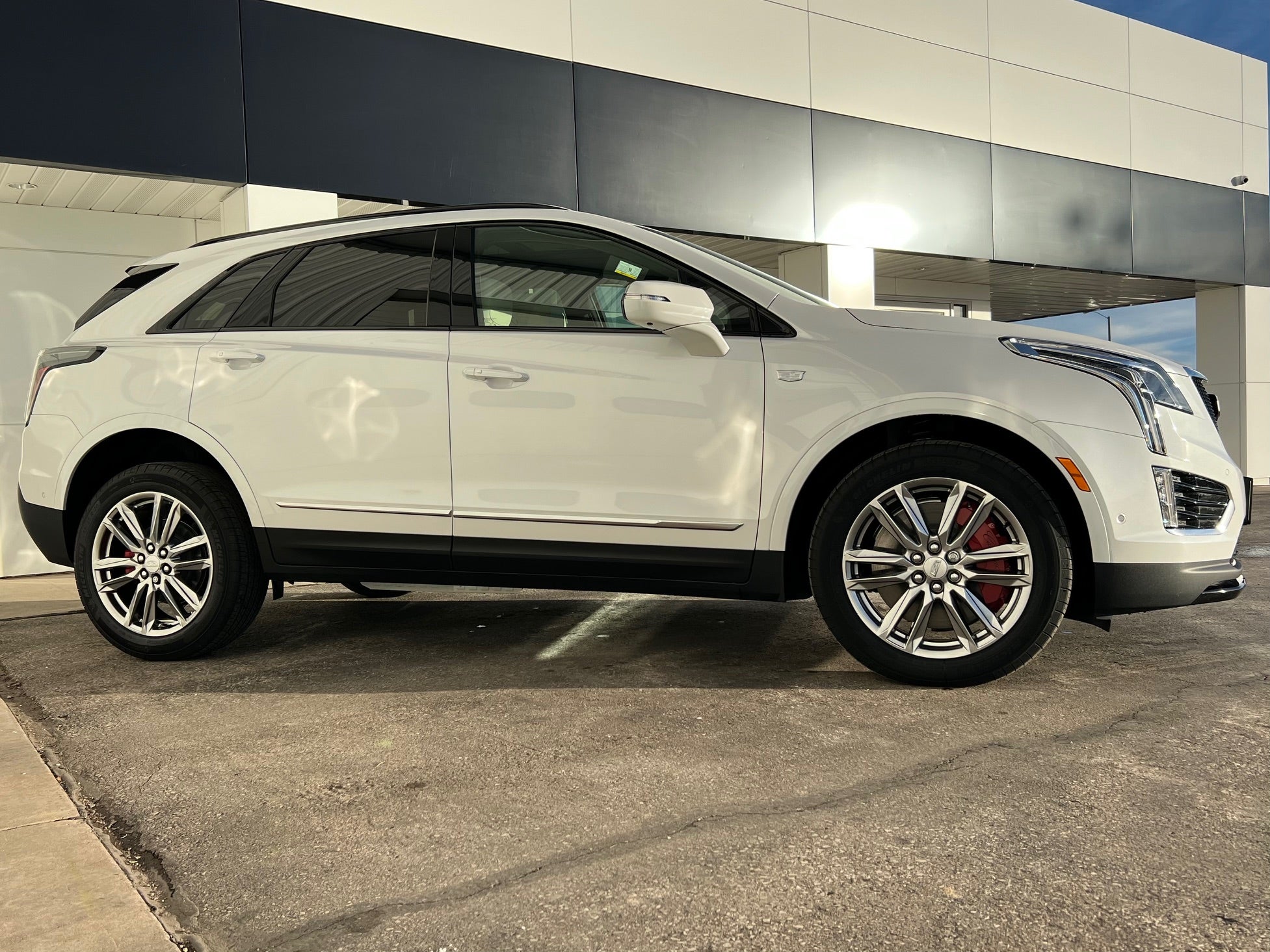 2026 Cadillac XT5 Base