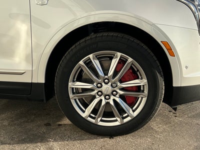 2026 Cadillac XT5 Base