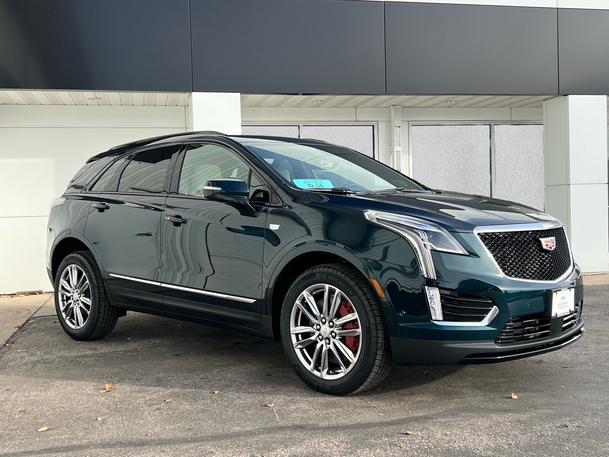 2026 Cadillac XT5 Sport
