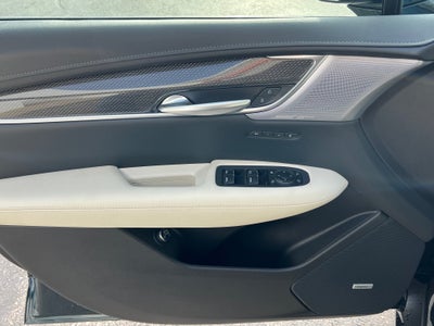 2026 Cadillac XT5 Sport