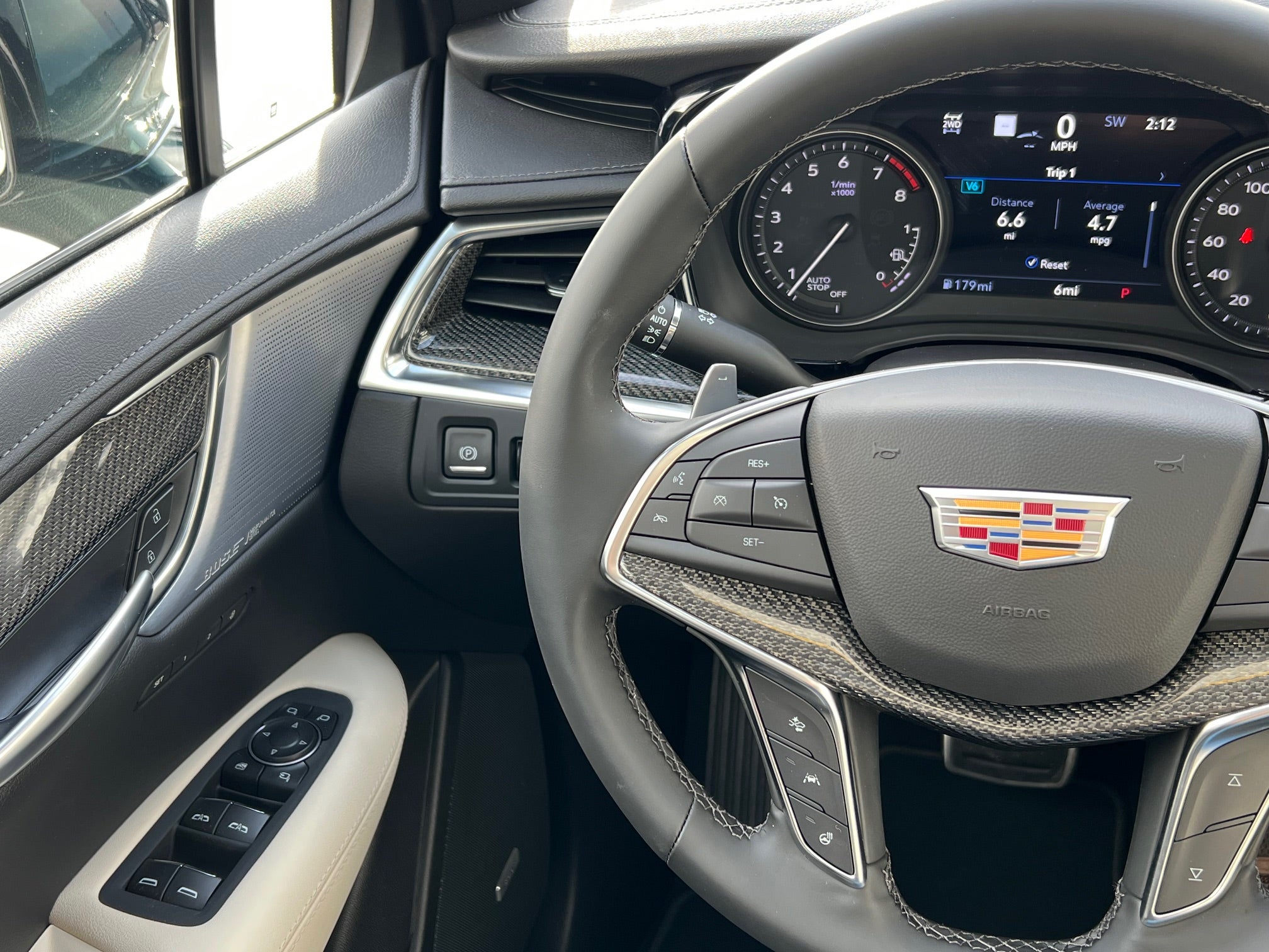 2026 Cadillac XT5 Sport