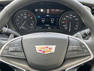 2026 Cadillac XT5 Sport