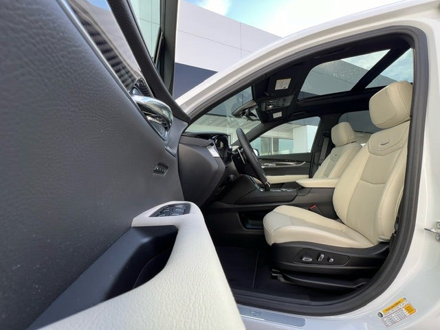 2025 Cadillac XT6 Sport