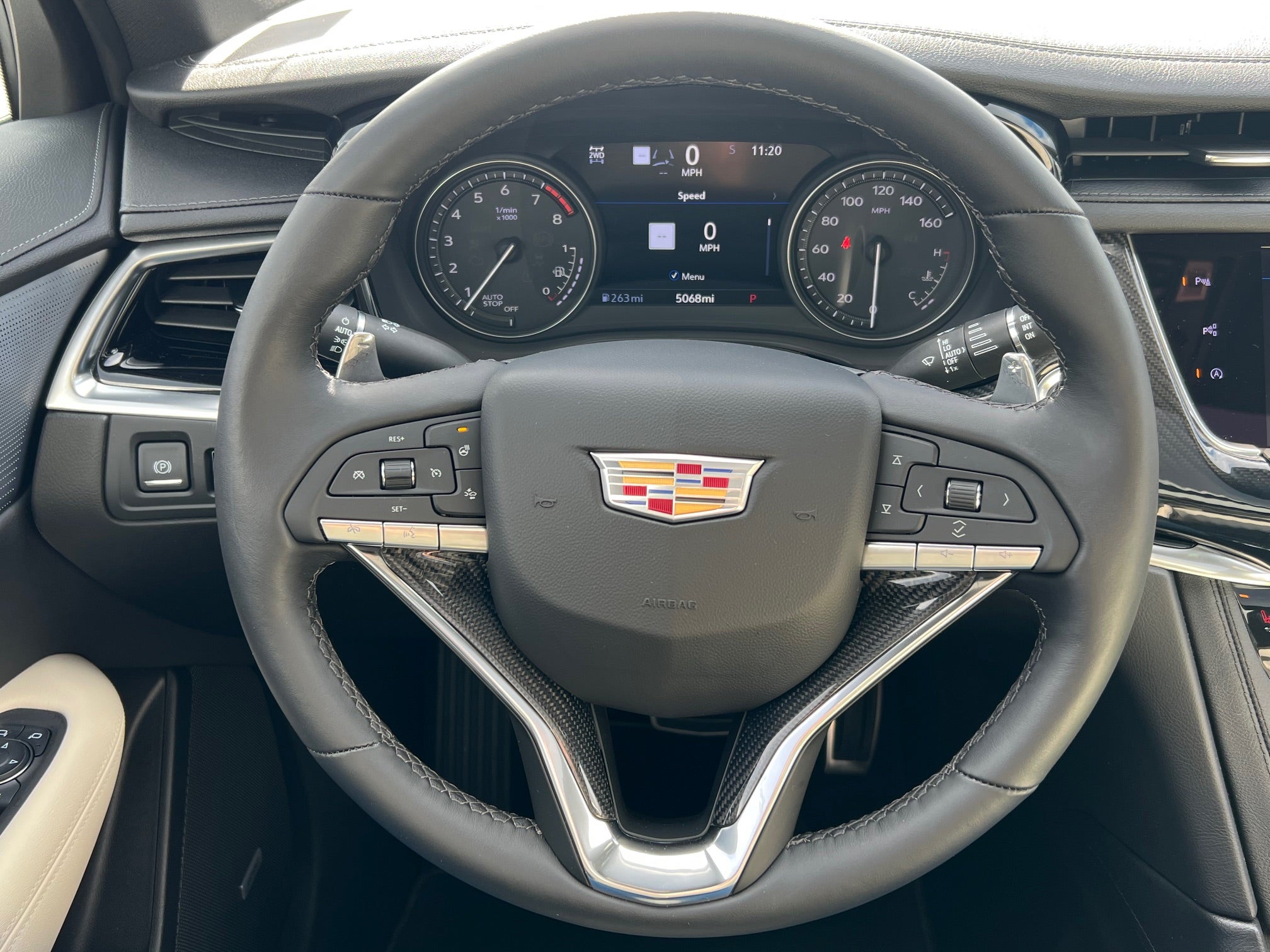 2025 Cadillac XT6 Sport