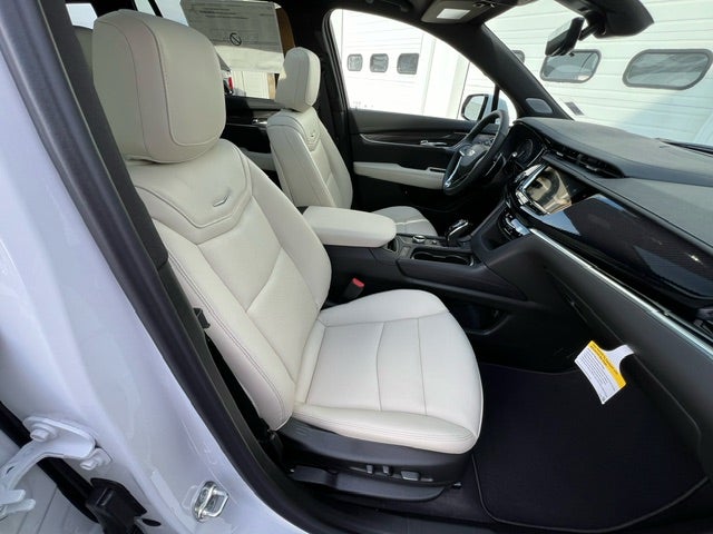 2025 Cadillac XT6 Sport