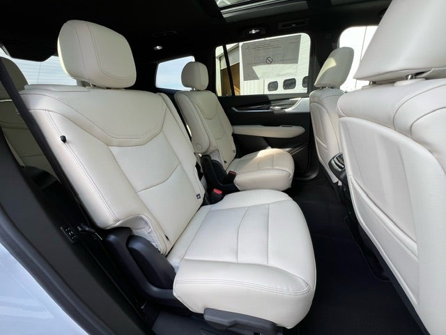 2025 Cadillac XT6 Sport