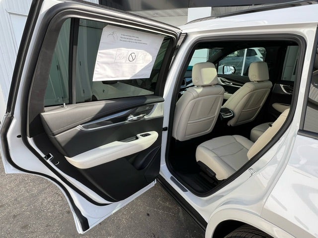 2025 Cadillac XT6 Sport