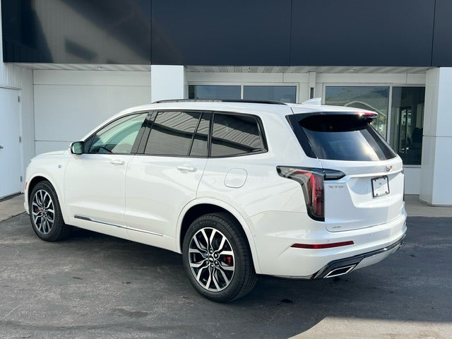 2025 Cadillac XT6 Sport