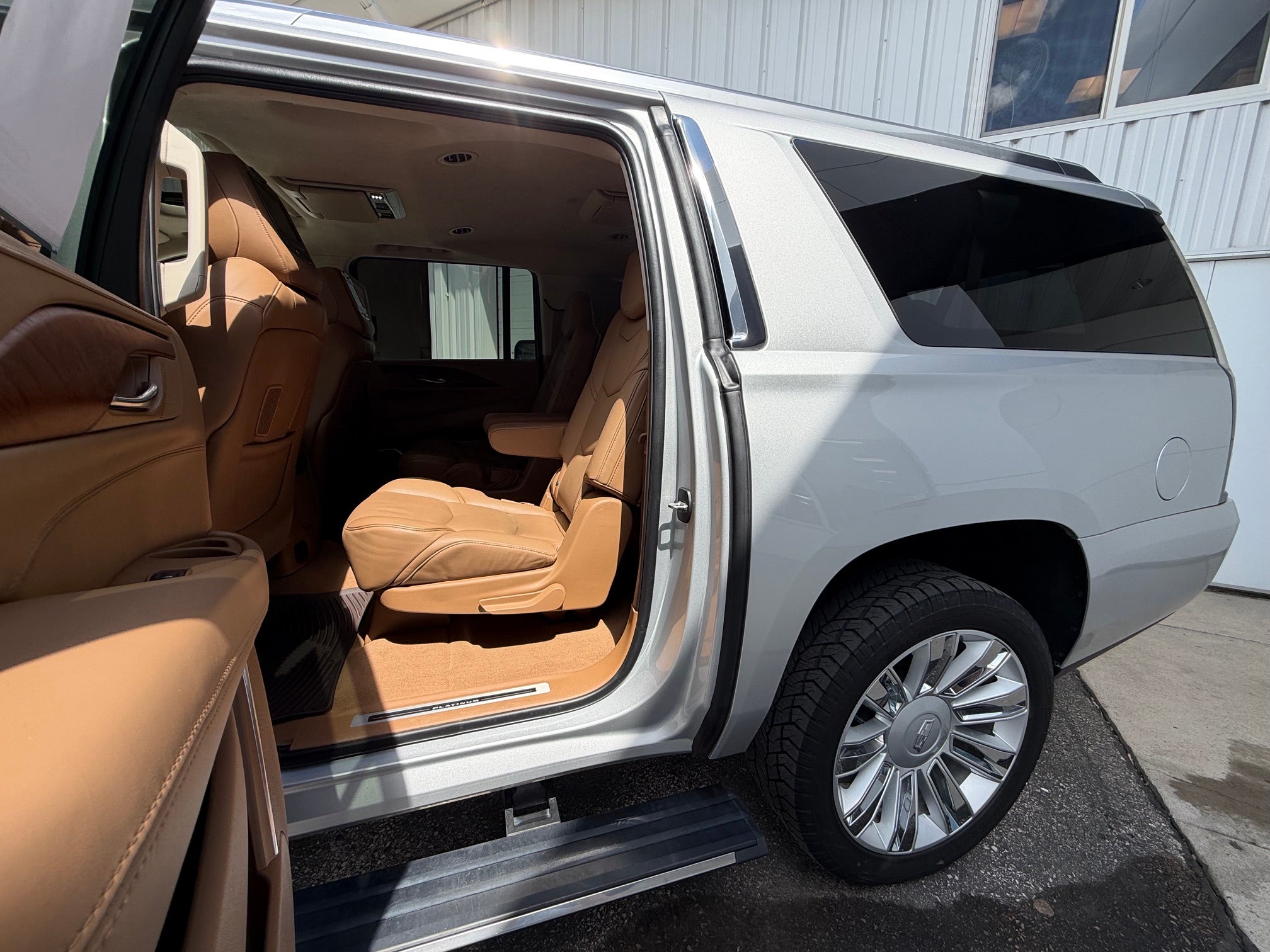 2016 Cadillac Escalade ESV Platinum