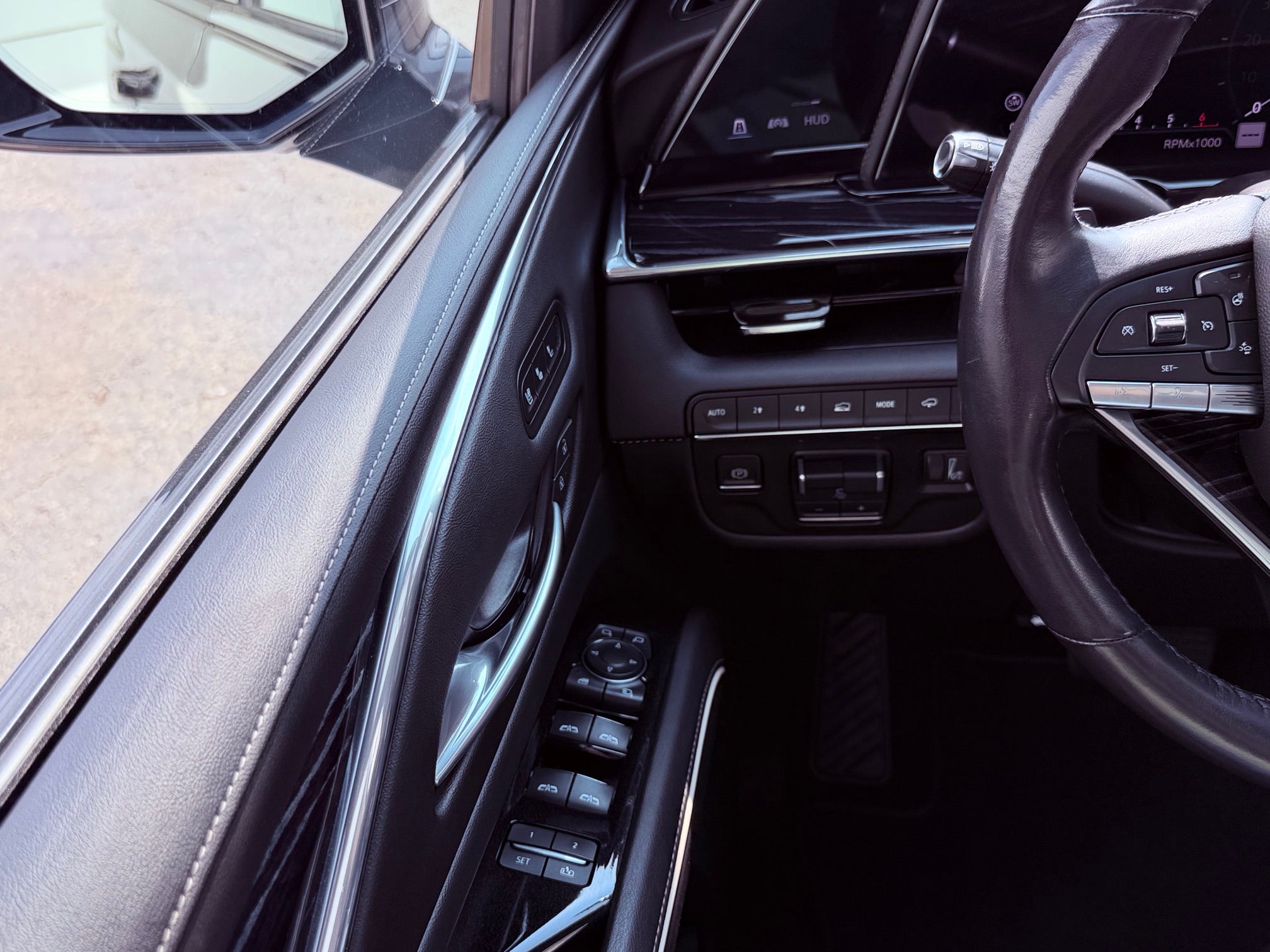 2021 Cadillac Escalade ESV Sport