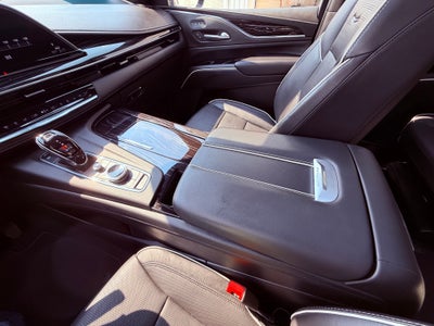 2021 Cadillac Escalade ESV Sport