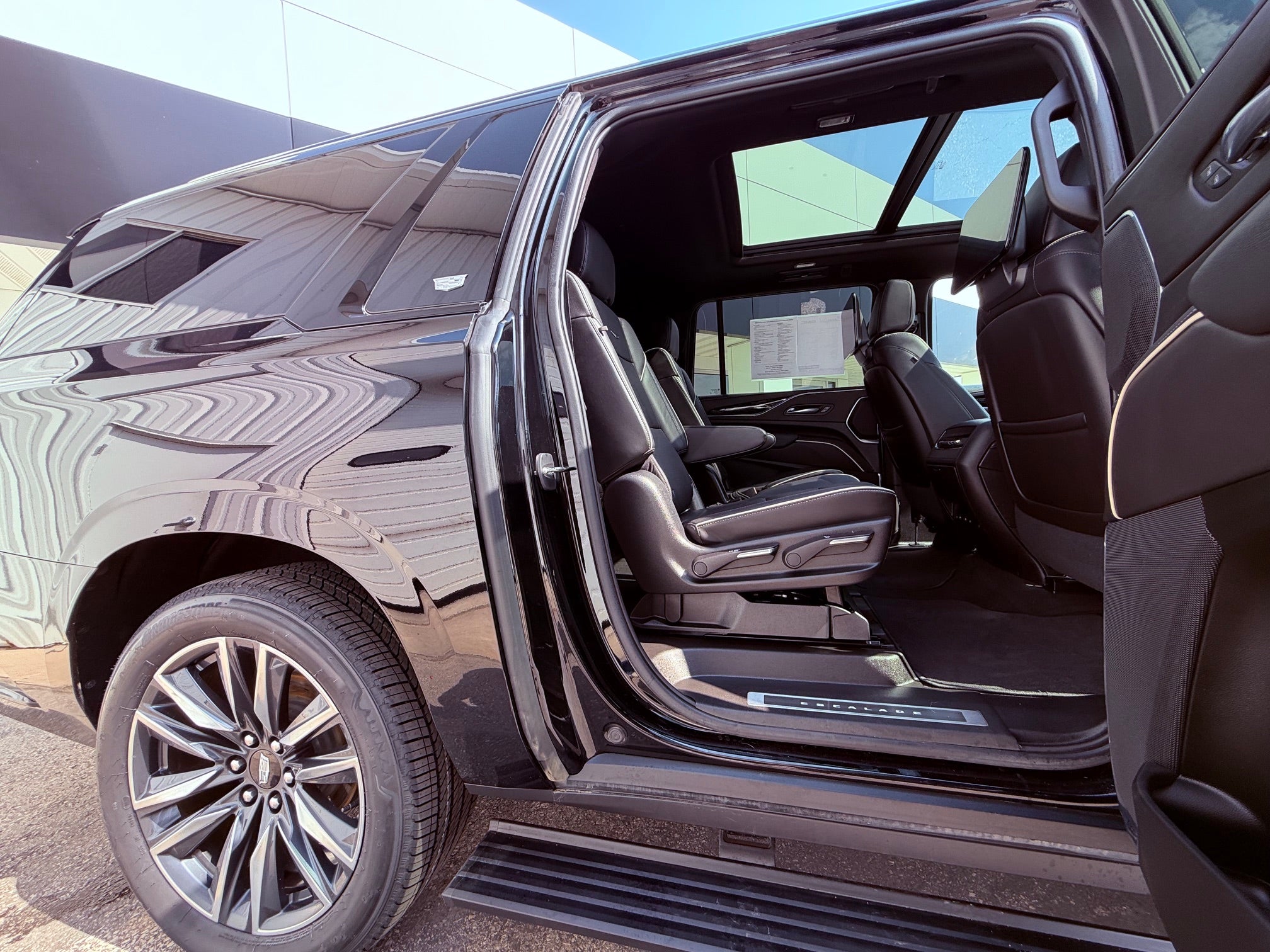 2021 Cadillac Escalade ESV Sport