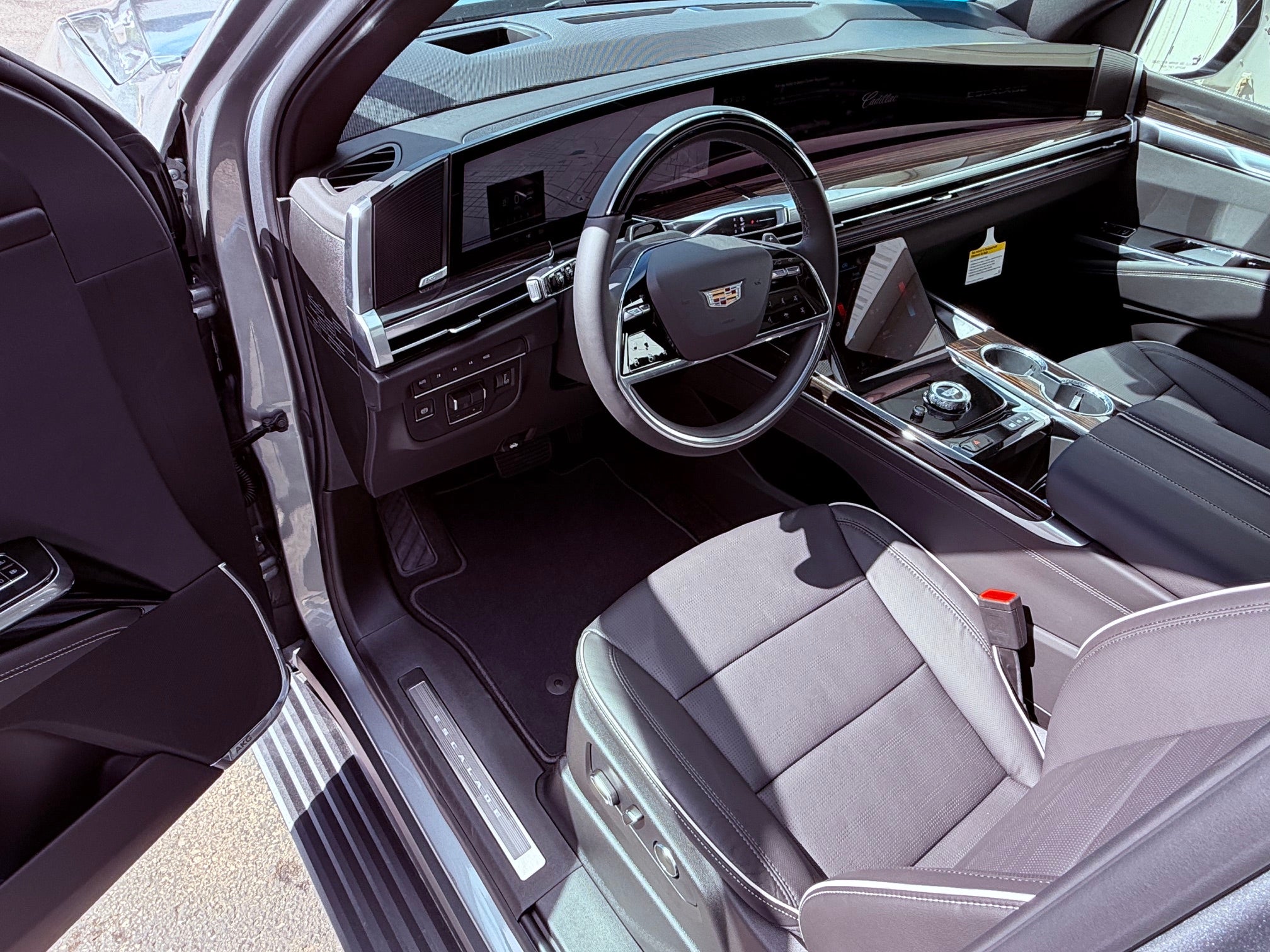 2026 Cadillac Escalade Luxury