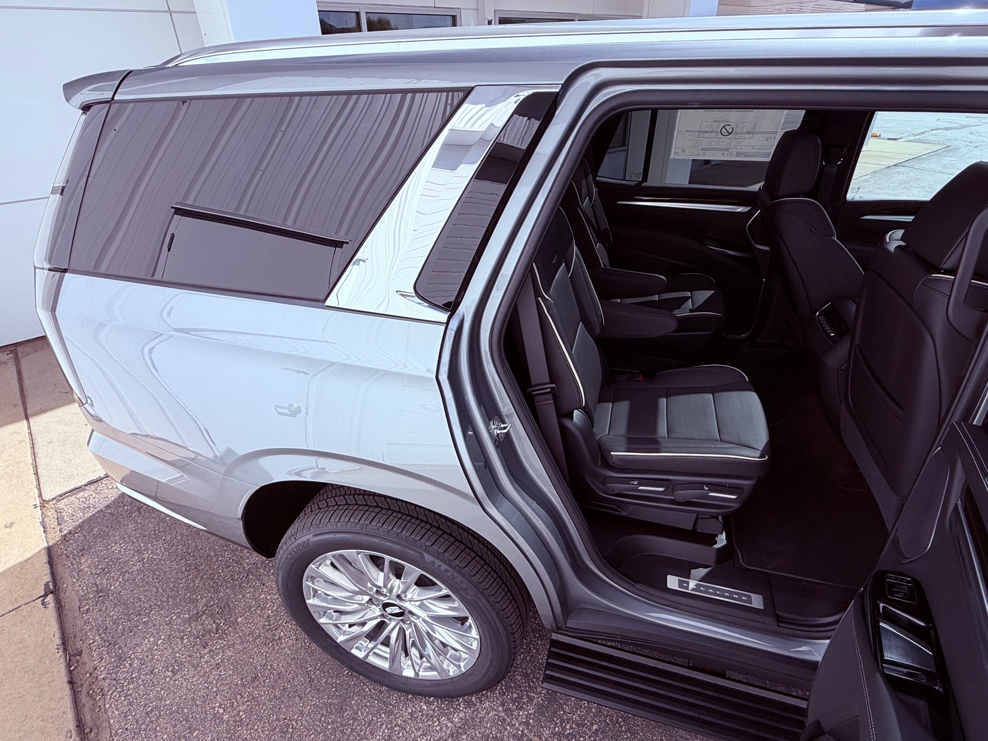 2026 Cadillac Escalade Luxury