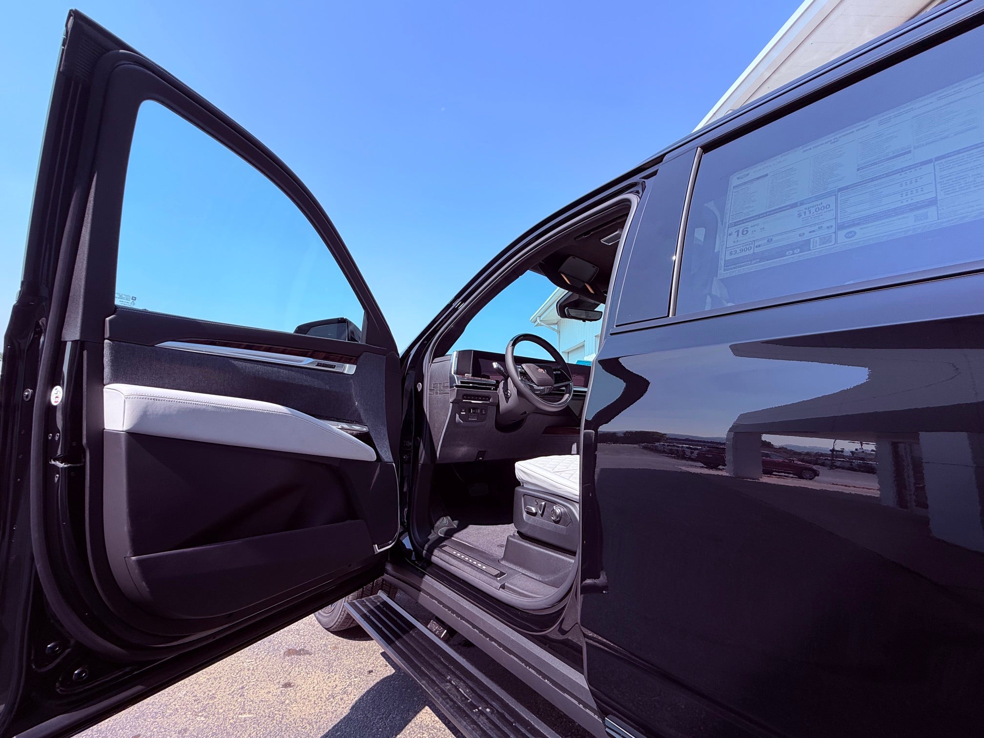 2026 Cadillac Escalade Platinum Sport