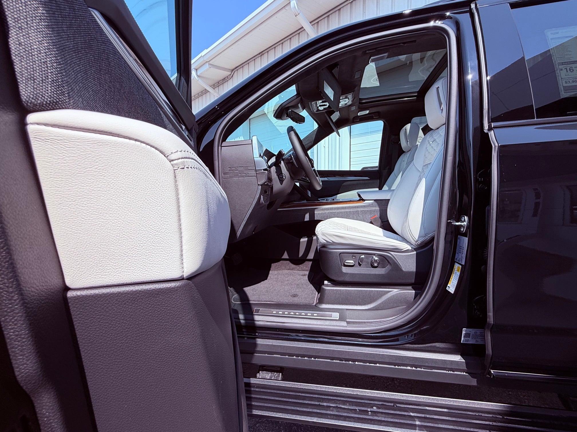 2026 Cadillac Escalade Platinum Sport