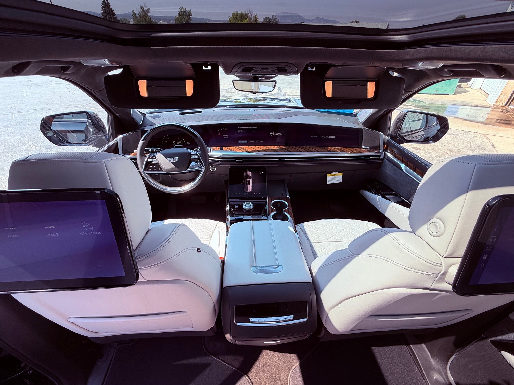2026 Cadillac Escalade Platinum Sport