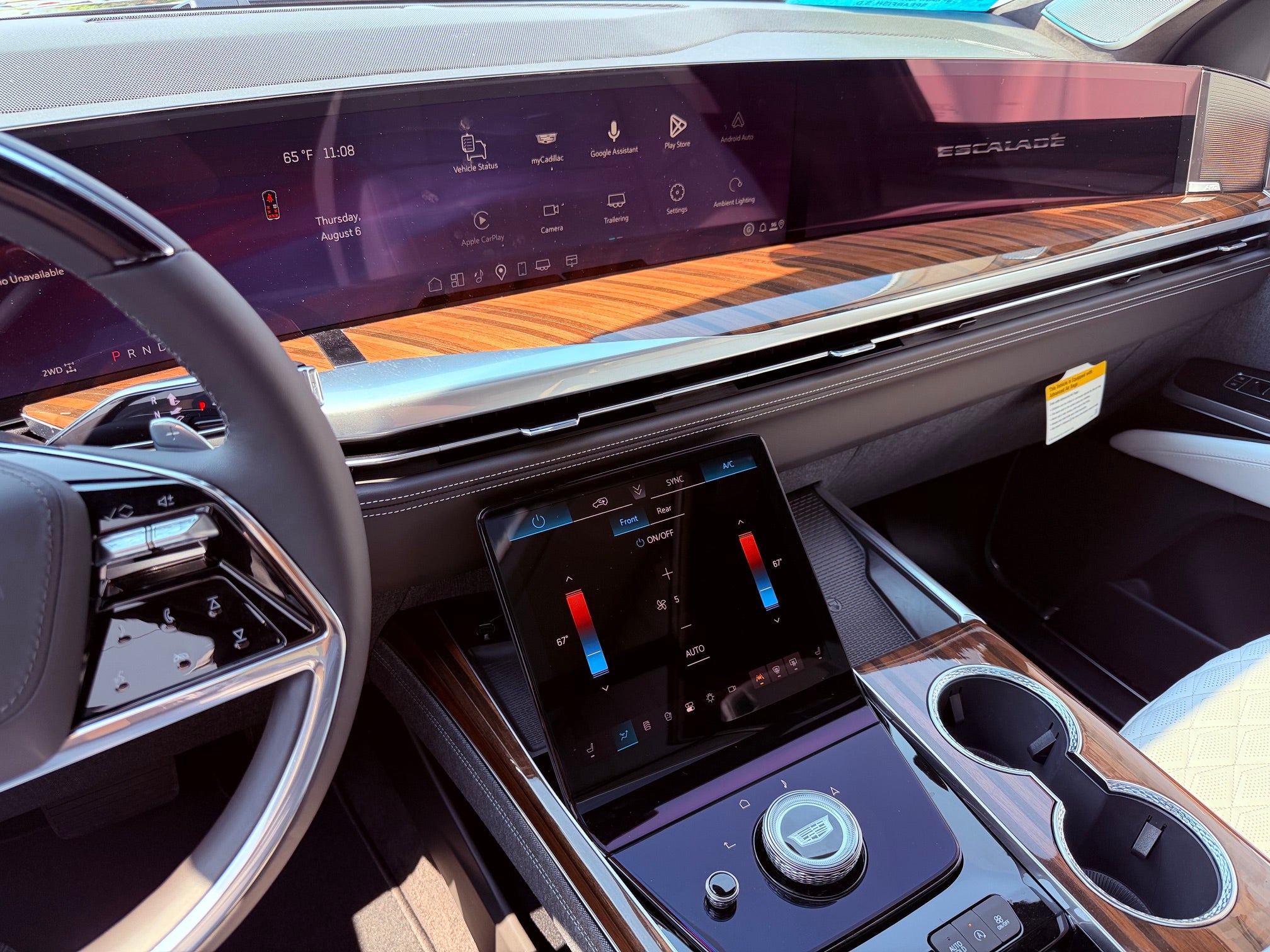 2026 Cadillac Escalade Platinum Sport
