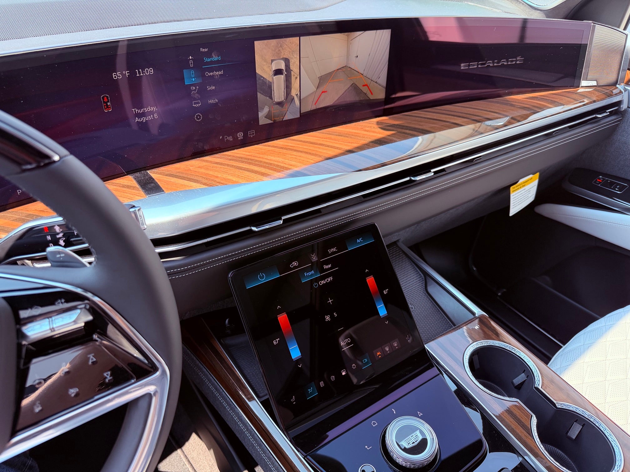 2026 Cadillac Escalade Platinum Sport